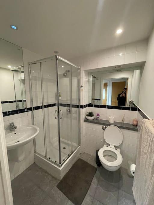 Modern City Central Studio Apt Birmingham Bagian luar foto